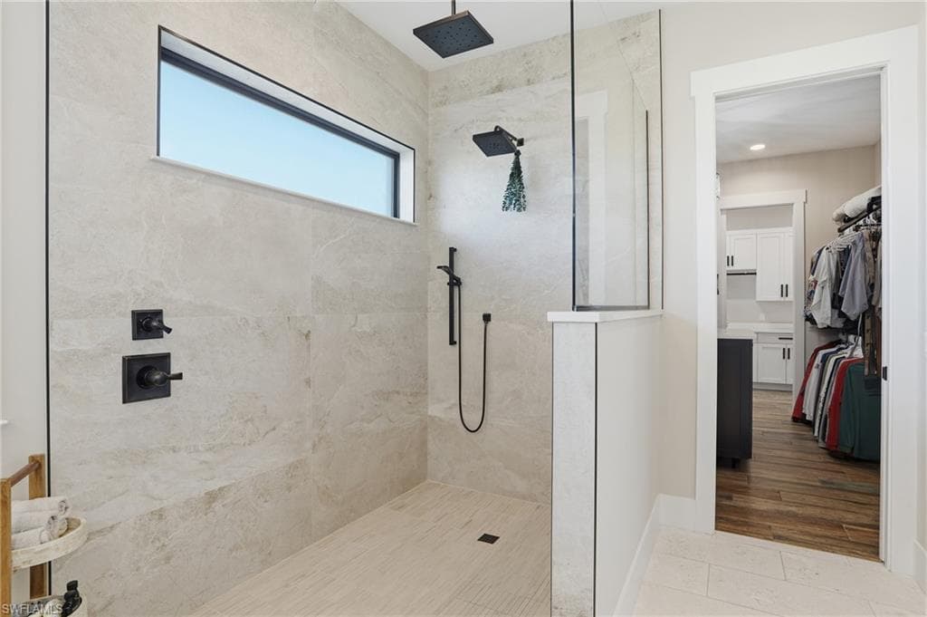 891 W Cape Estates CIR, CAPE CORAL FL 33993-17