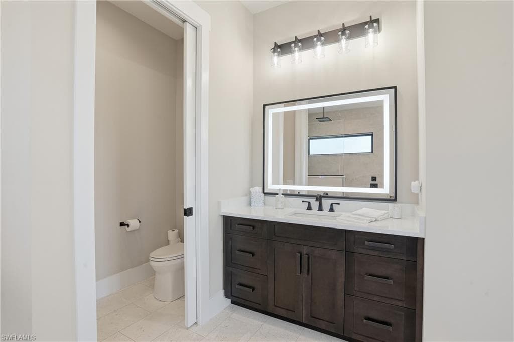 891 W Cape Estates CIR, CAPE CORAL FL 33993-18