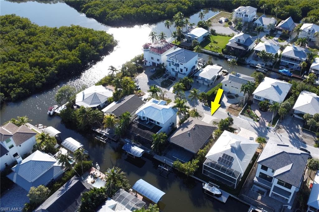 1282 Belaire CT W, NAPLES FL 34110-43