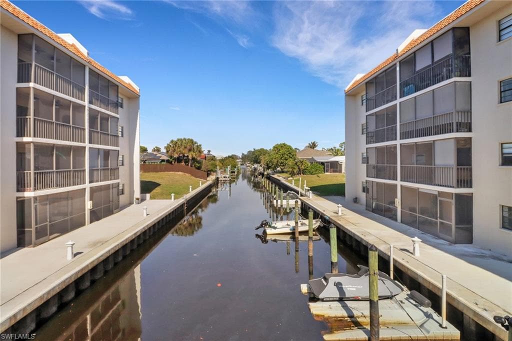 9395 Pennsylvania AVE # 25, BONITA SPRINGS FL 34135-5