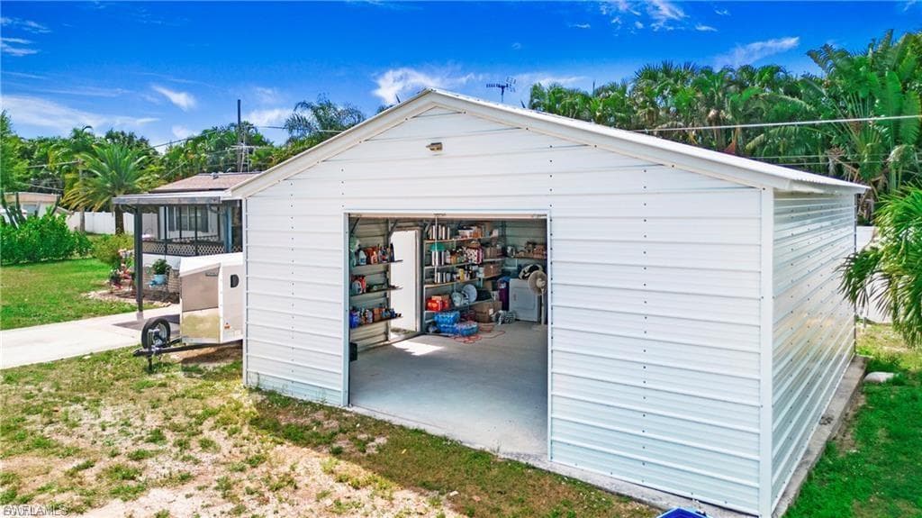 21141 Cypress Park CIR, ESTERO FL 33928-5