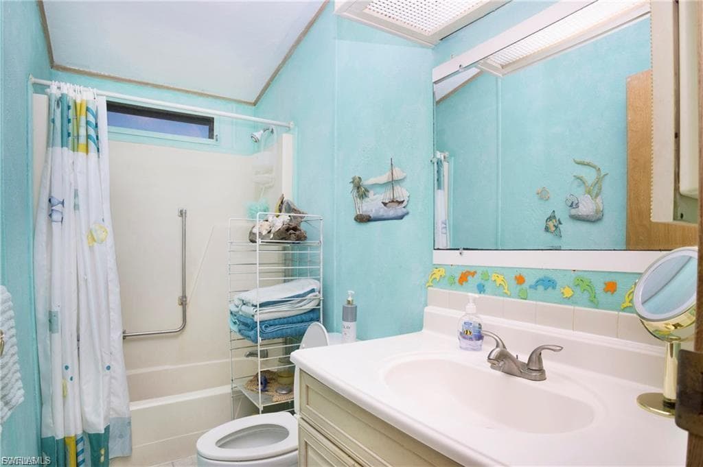 21141 Cypress Park CIR, ESTERO FL 33928-12