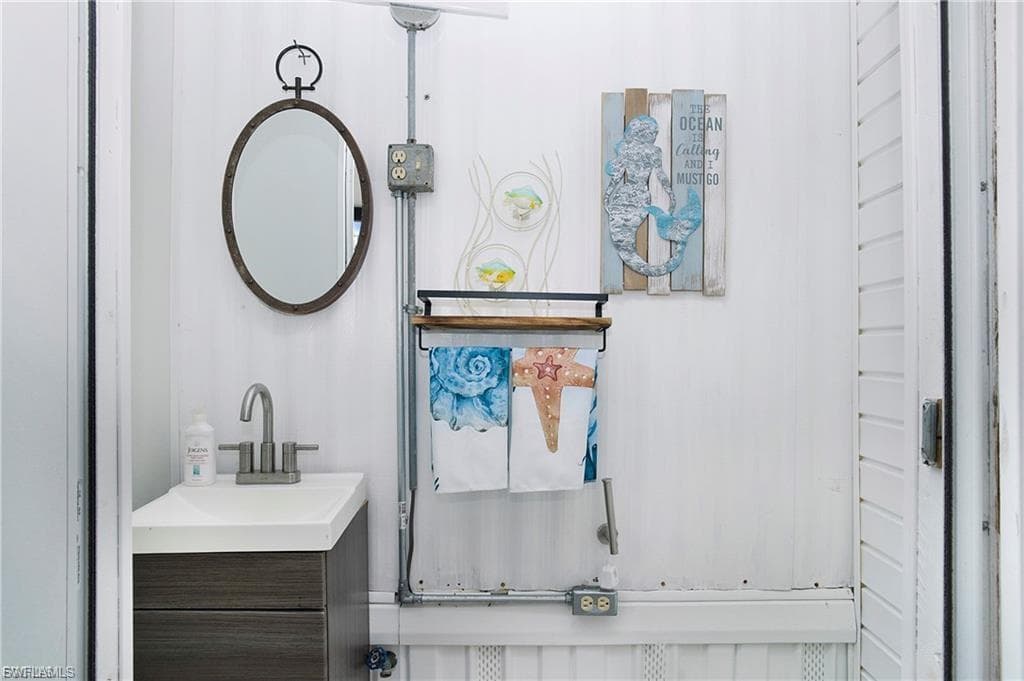 21141 Cypress Park CIR, ESTERO FL 33928-15