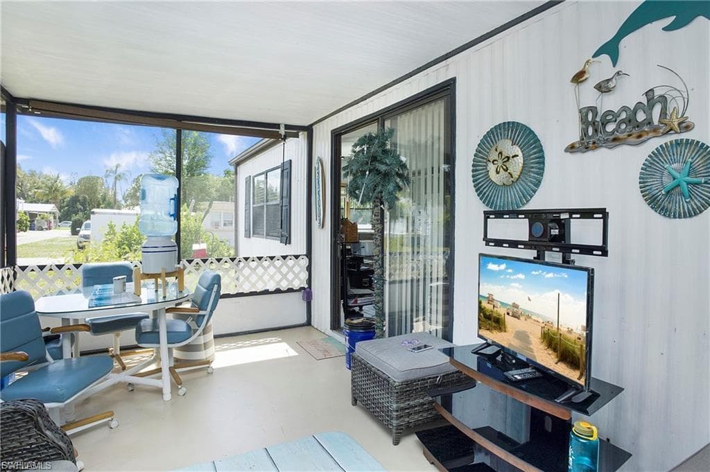 21141 Cypress Park CIR, ESTERO FL 33928-7