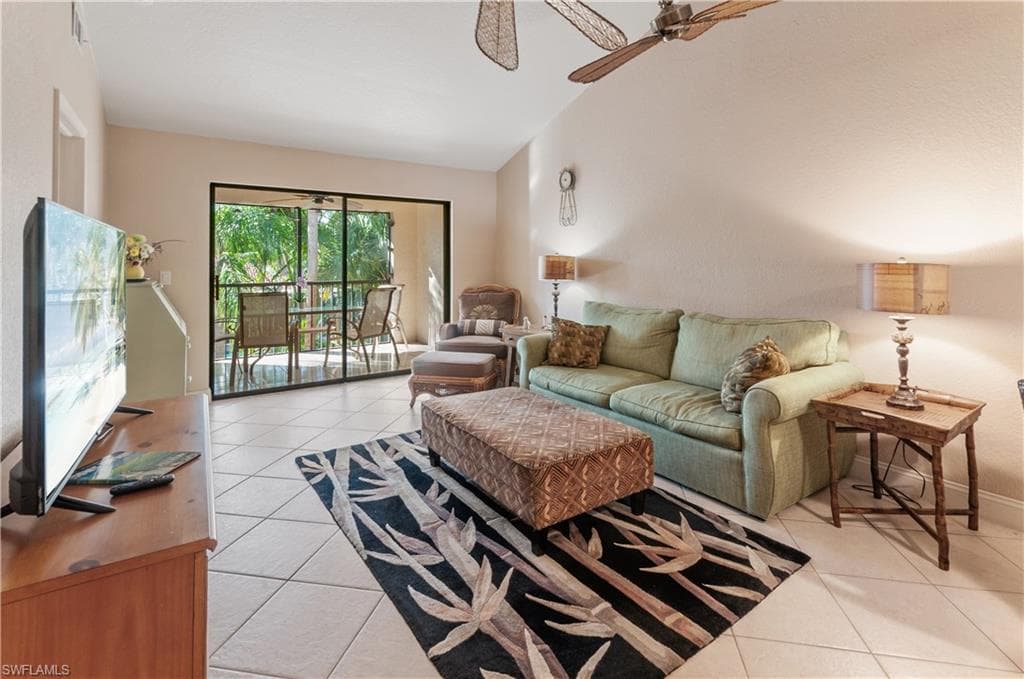 9845 Citadel LN # 207, BONITA SPRINGS FL 34135-5