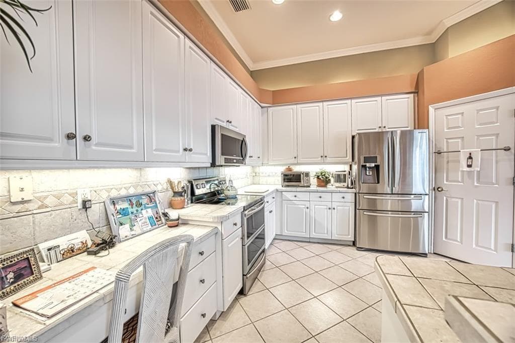 13695 Bald Cypress CIR-12