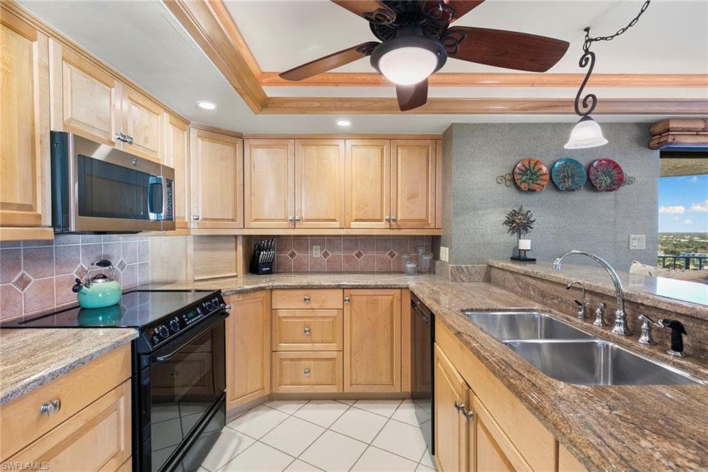 4451 Gulf Shore BLVD N 1704-7