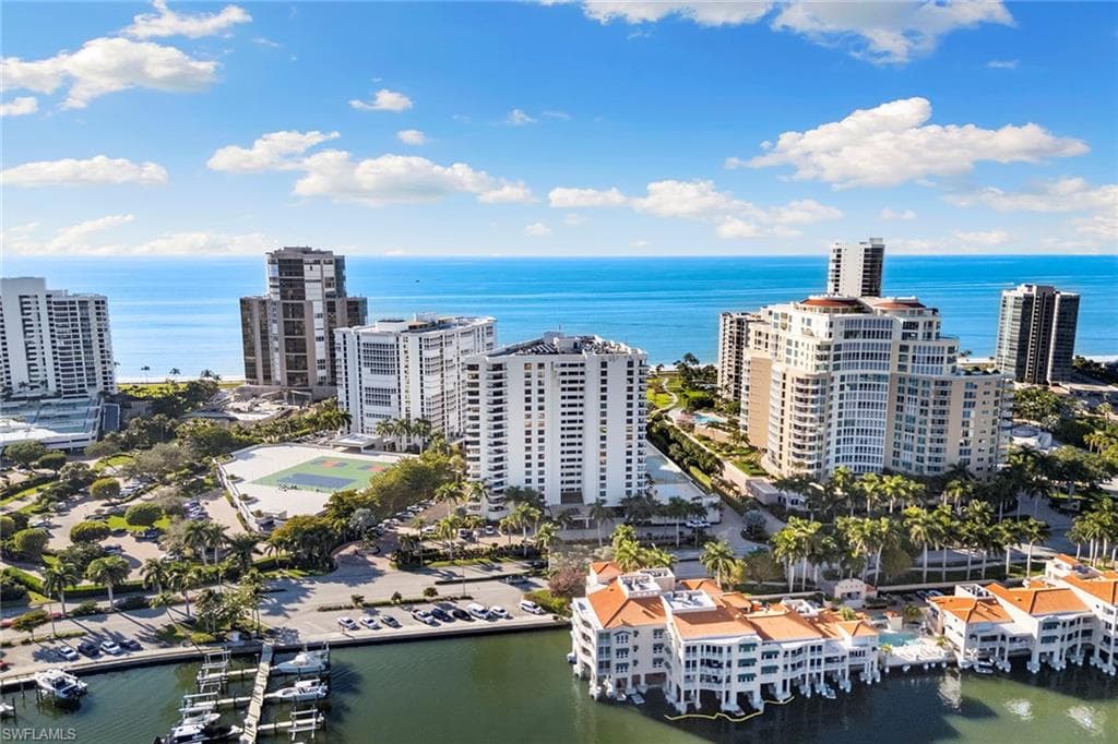 4451 Gulf Shore BLVD N 1704-28
