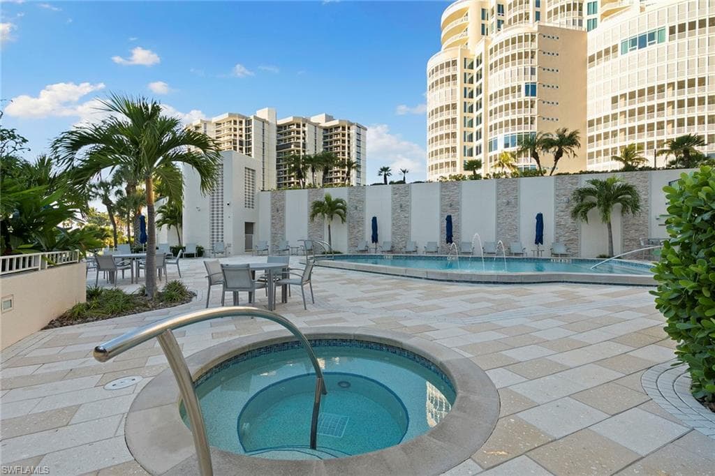 4451 Gulf Shore BLVD N 1704-25