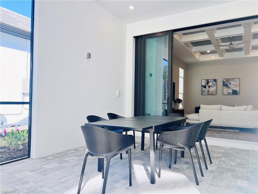 9124 Raintree ST, OTHER FL 34114-25