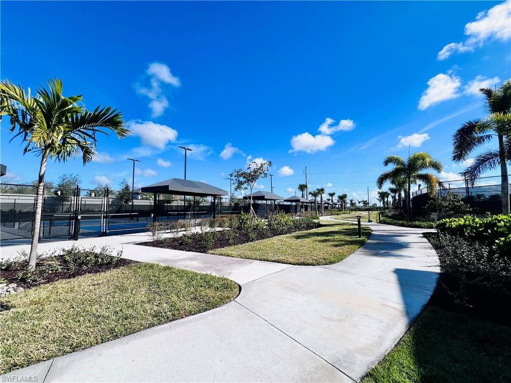 9124 Raintree ST, OTHER FL 34114-32