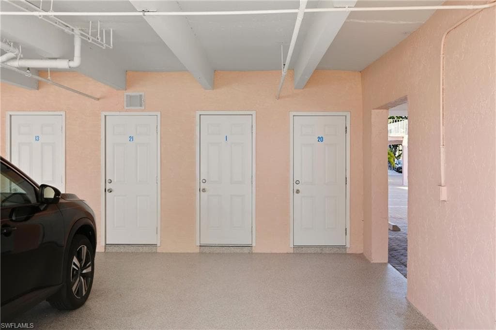 26236 Hickory BLVD 13-17