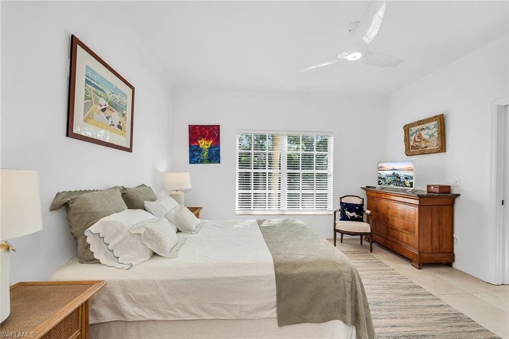 322 Sugar Pine LN # 322, NAPLES FL 34108-20