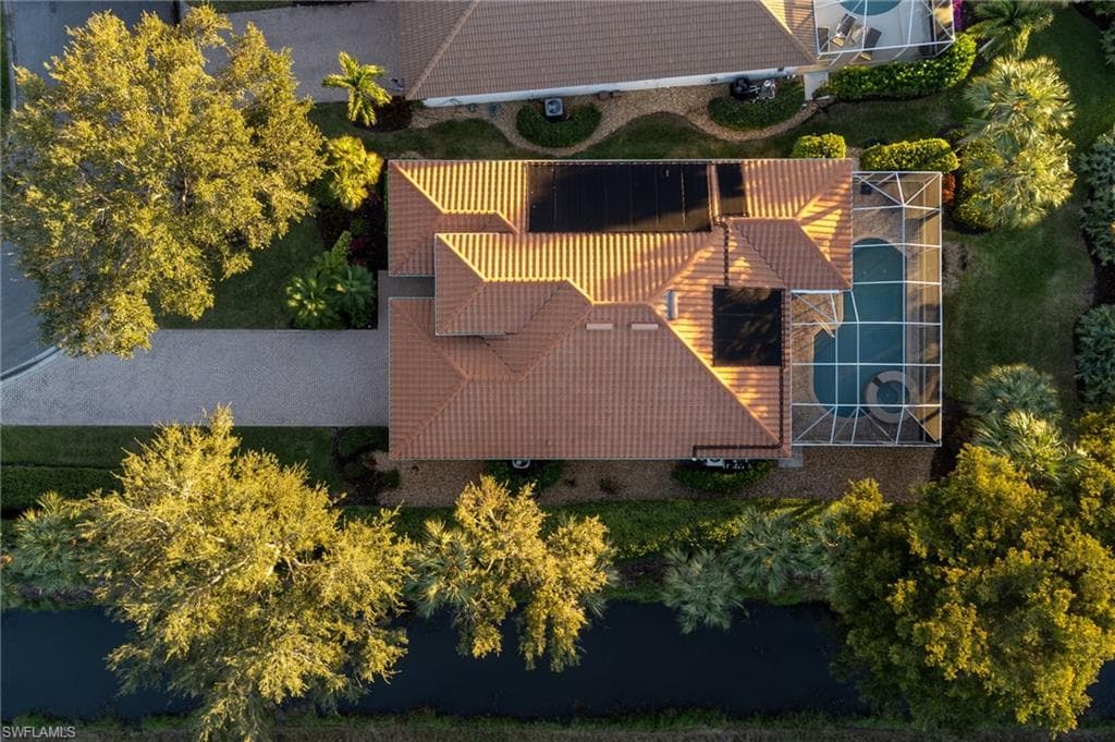 20000 Seadale CT, ESTERO FL 33928-38