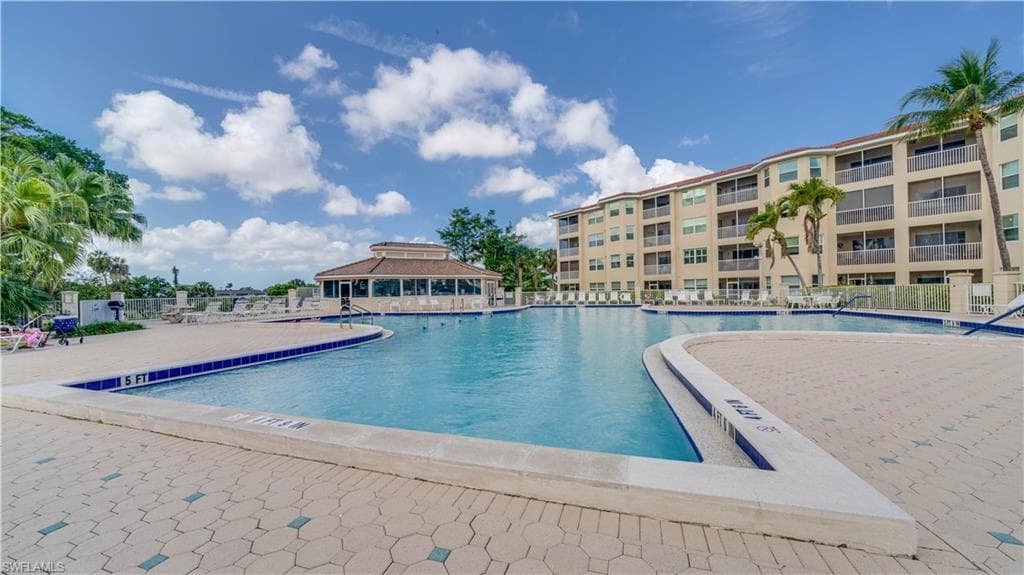 4011 Palm Tree BLVD # 205, CAPE CORAL FL 33904-26