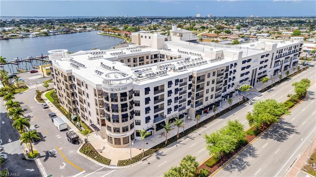 4011 Palm Tree BLVD # 205, CAPE CORAL FL 33904-29