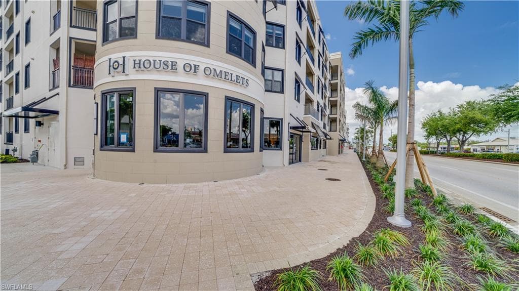 4011 Palm Tree BLVD # 205, CAPE CORAL FL 33904-33