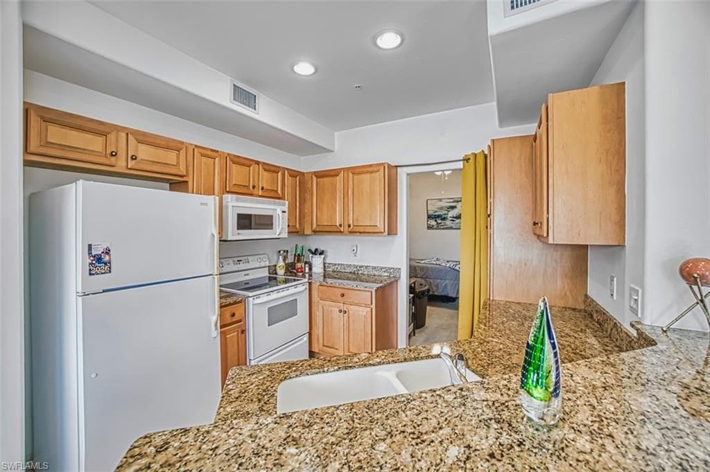 4011 Palm Tree BLVD # 205, CAPE CORAL FL 33904-9