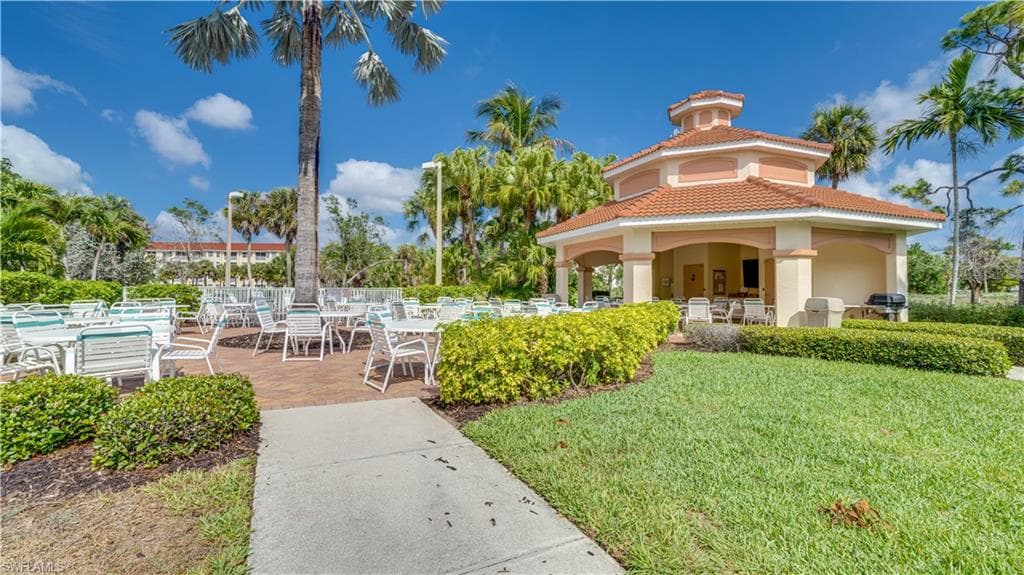 4011 Palm Tree BLVD # 205, CAPE CORAL FL 33904-18
