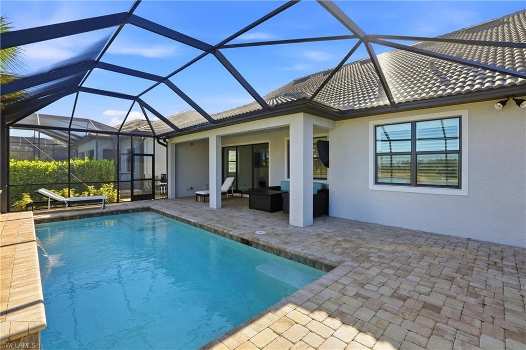 19648 Aqua View LN, FORT MYERS FL 33913-40