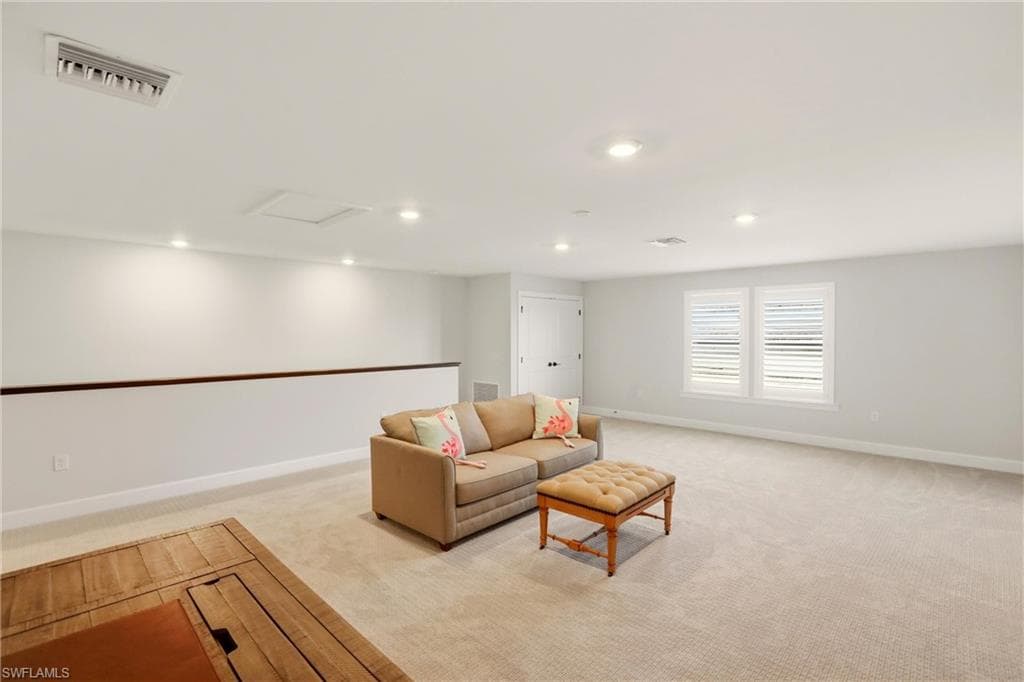 19648 Aqua View LN, FORT MYERS FL 33913-24