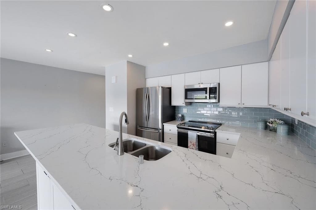 1170 Edington PL # A1, MARCO ISLAND FL 34145-10