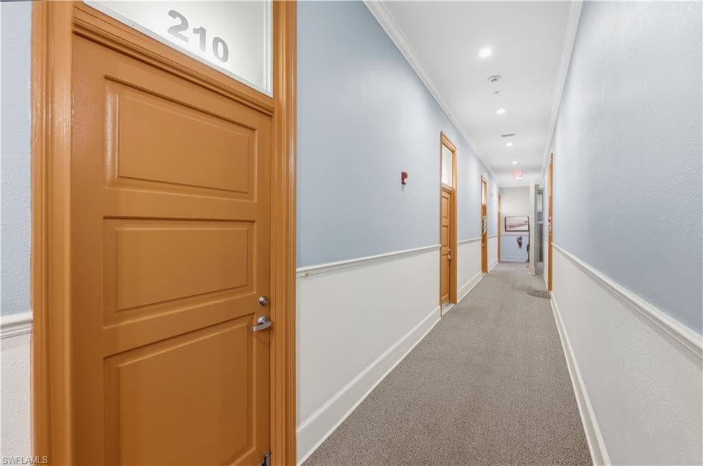 2260 1st ST 210-19