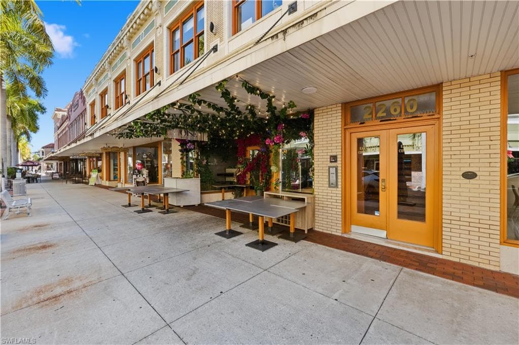 2260 1st ST 210-28