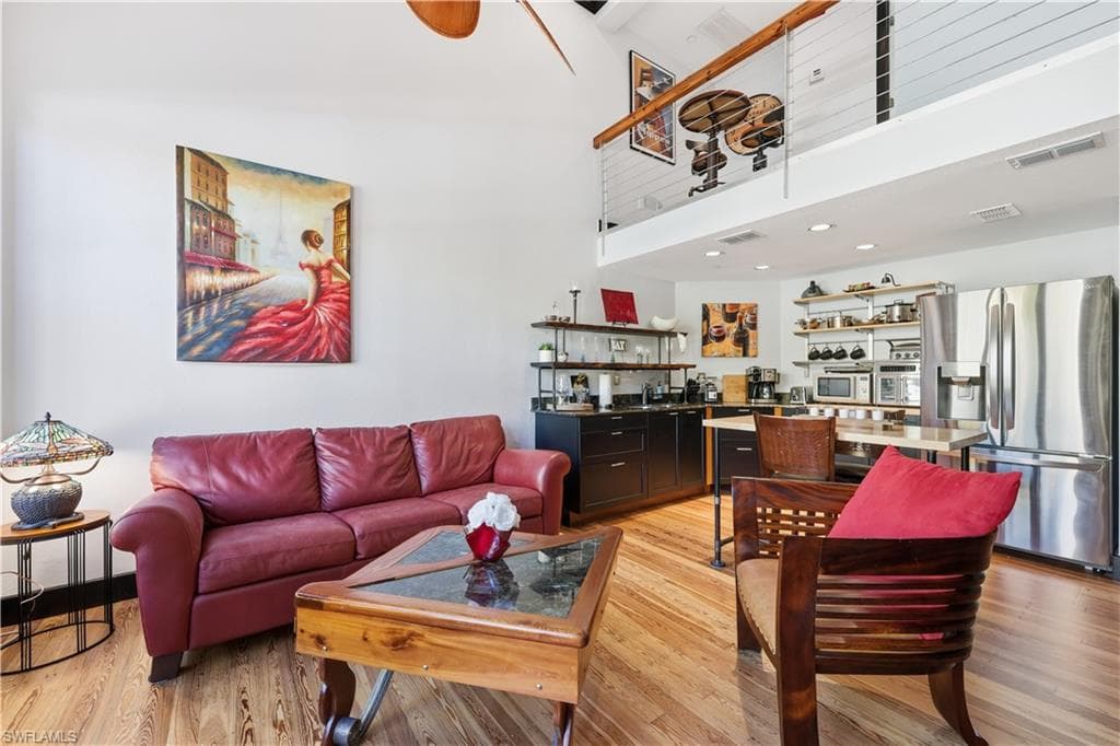 2260 1st ST 210-7
