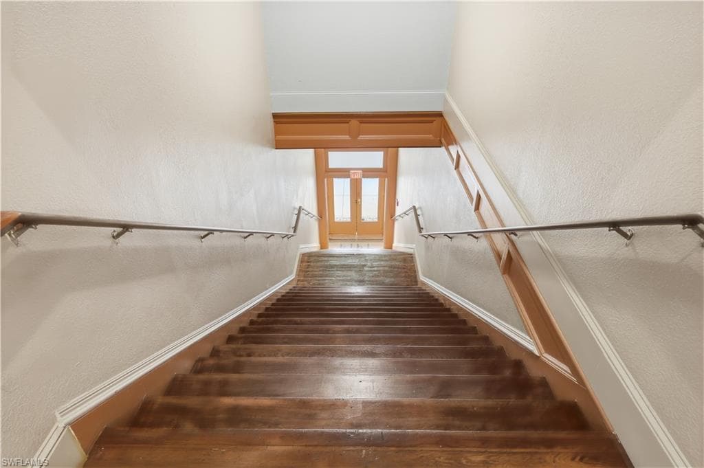 2260 1st ST 210-20