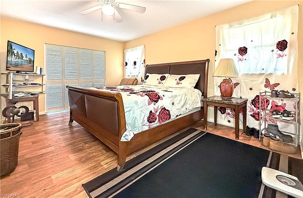 218 Fireside CT, LEHIGH ACRES FL 33936-8