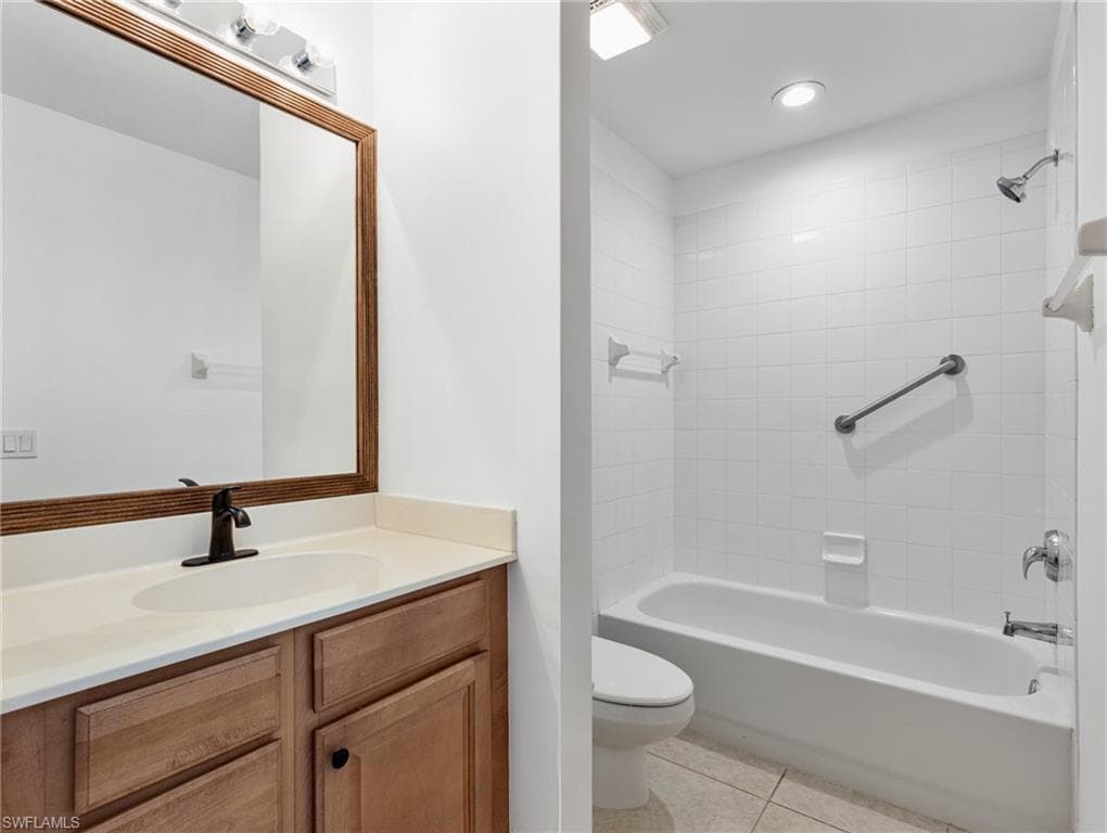 20930 ISLAND SOUND CIR # 204, ESTERO FL 33928-28