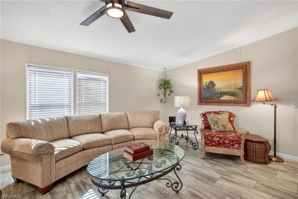 212 Oceans BLVD # 212, NAPLES FL 34104-6