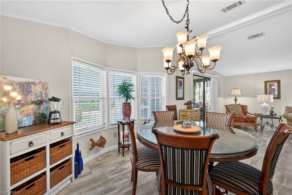 212 Oceans BLVD # 212, NAPLES FL 34104-9