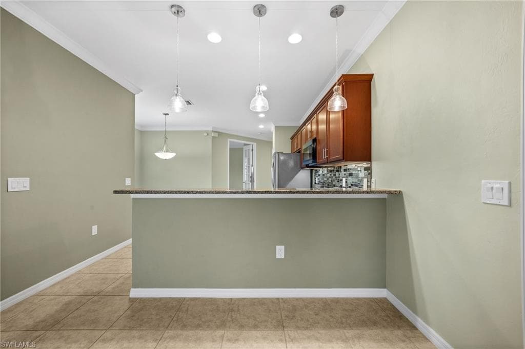 1511 Oceania DR S-16