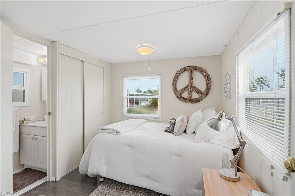 24 Cheyenne TRL # 167, NAPLES FL 34113-20