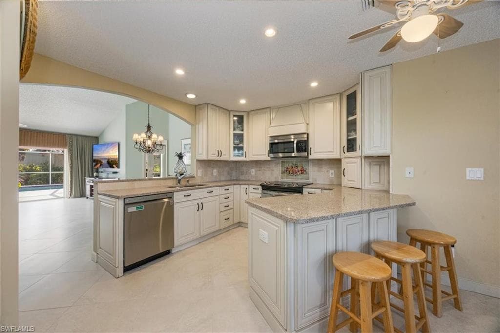 4198 Royal Wood BLVD-5