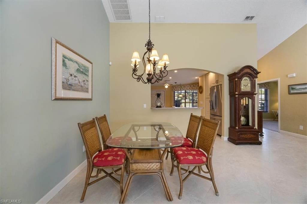 4198 Royal Wood BLVD-11