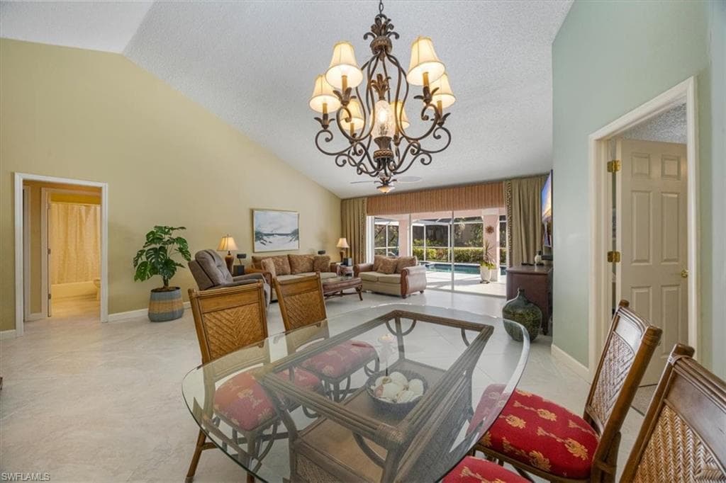 4198 Royal Wood BLVD-10
