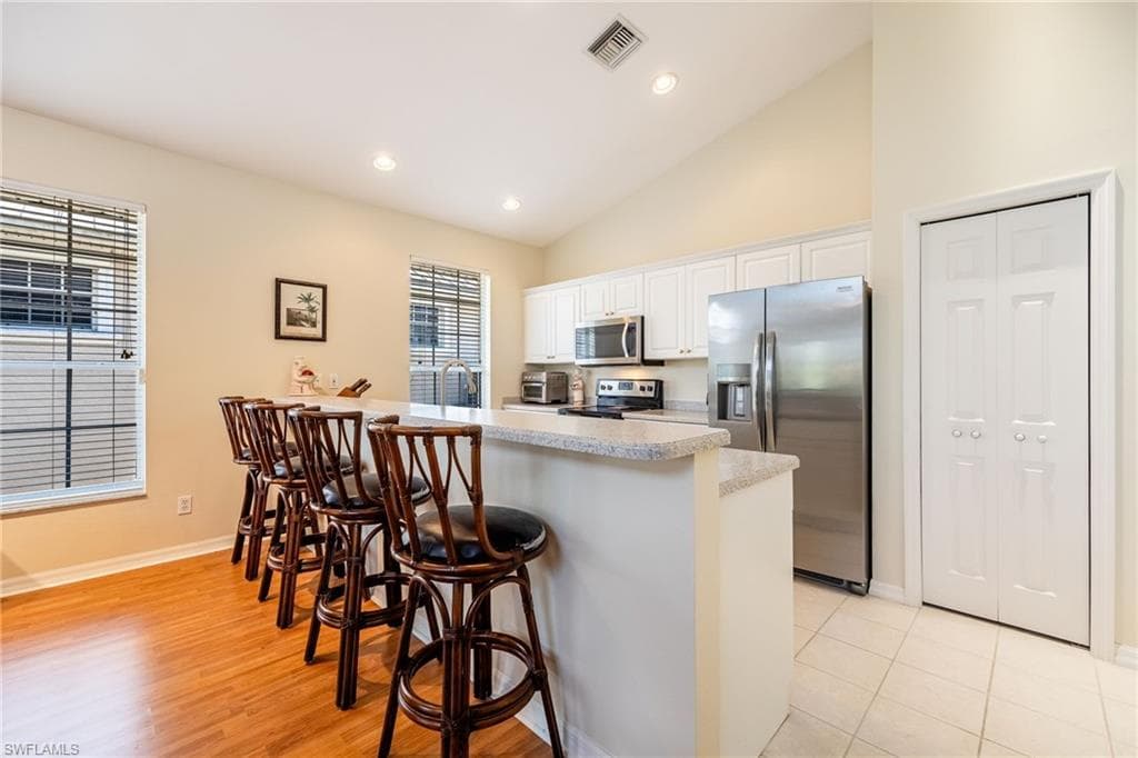 12206 Siesta DR, FORT MYERS BEACH FL 33931-8