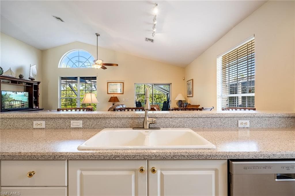 12206 Siesta DR, FORT MYERS BEACH FL 33931-10