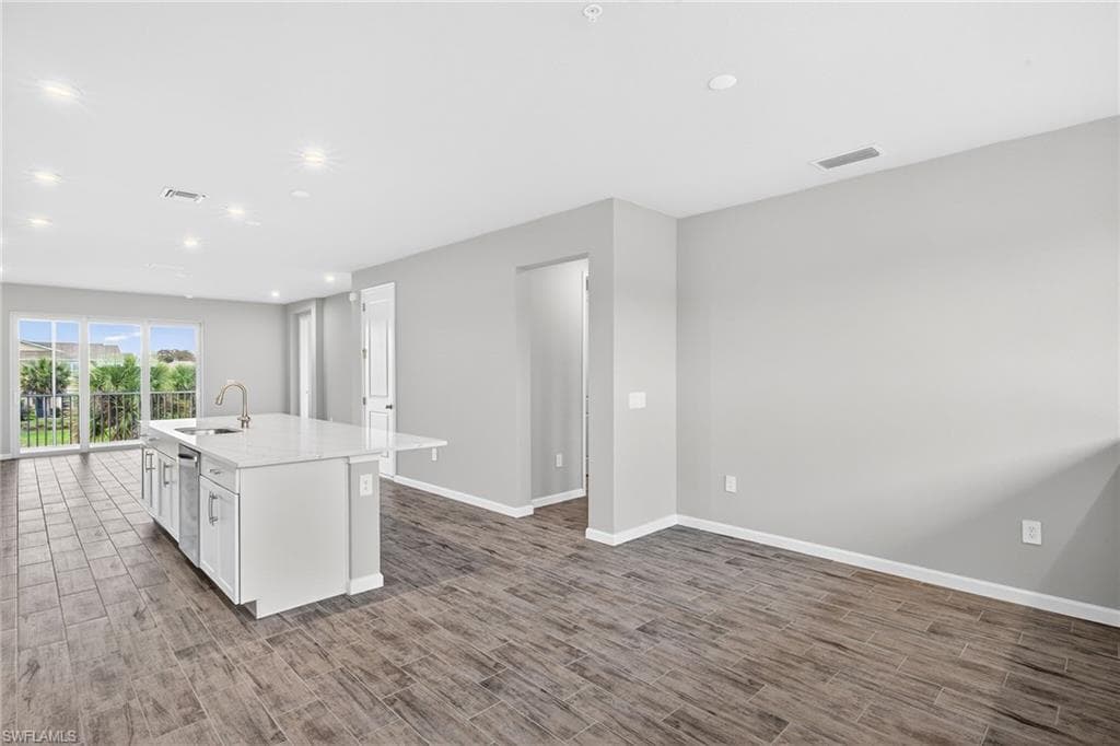 4563 Arboretum CIR # 202, NAPLES FL 34112-1