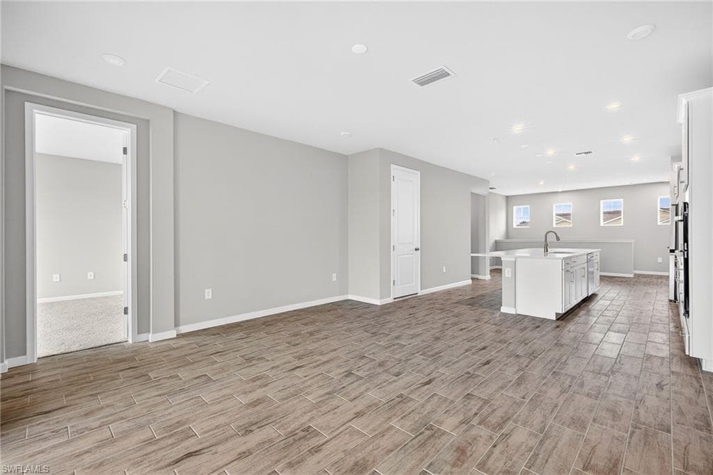 4596 Arboretum # 202, NAPLES FL 34112-10