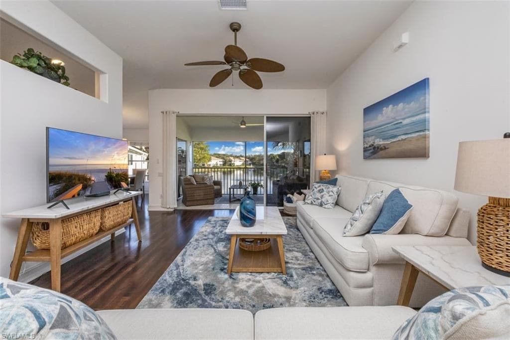 866 Carrick Bend CIR 201-1