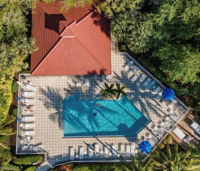 866 Carrick Bend CIR 201-26