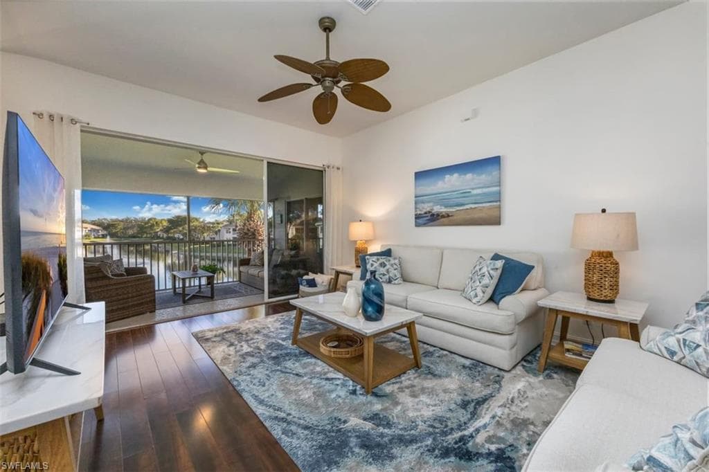 866 Carrick Bend CIR 201-0