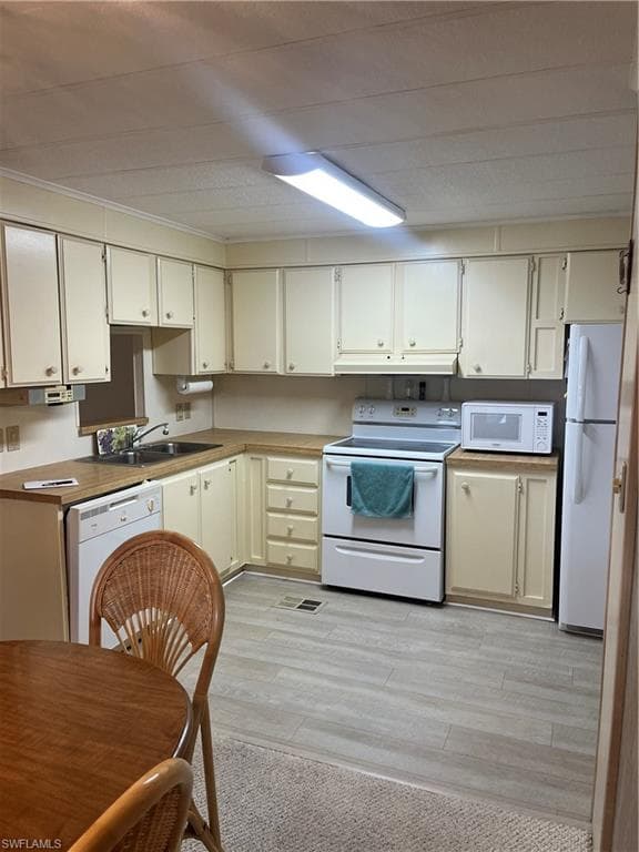 3144 Indian Village LN-6