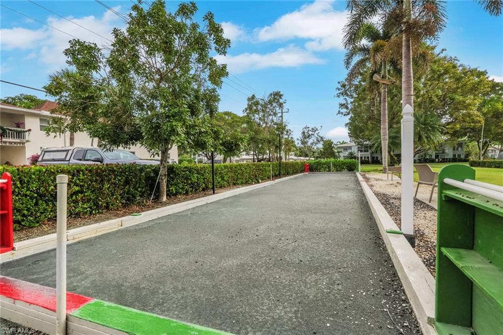 642 12th AVE S, NAPLES FL 34102-17