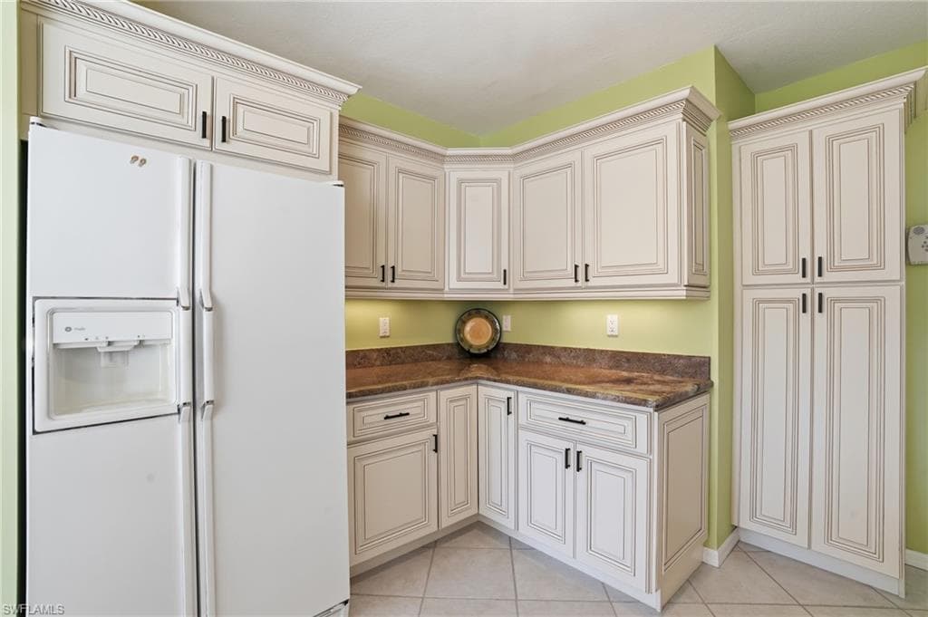 6838 Lantana Bridge RD # 103, NAPLES FL 34109-11