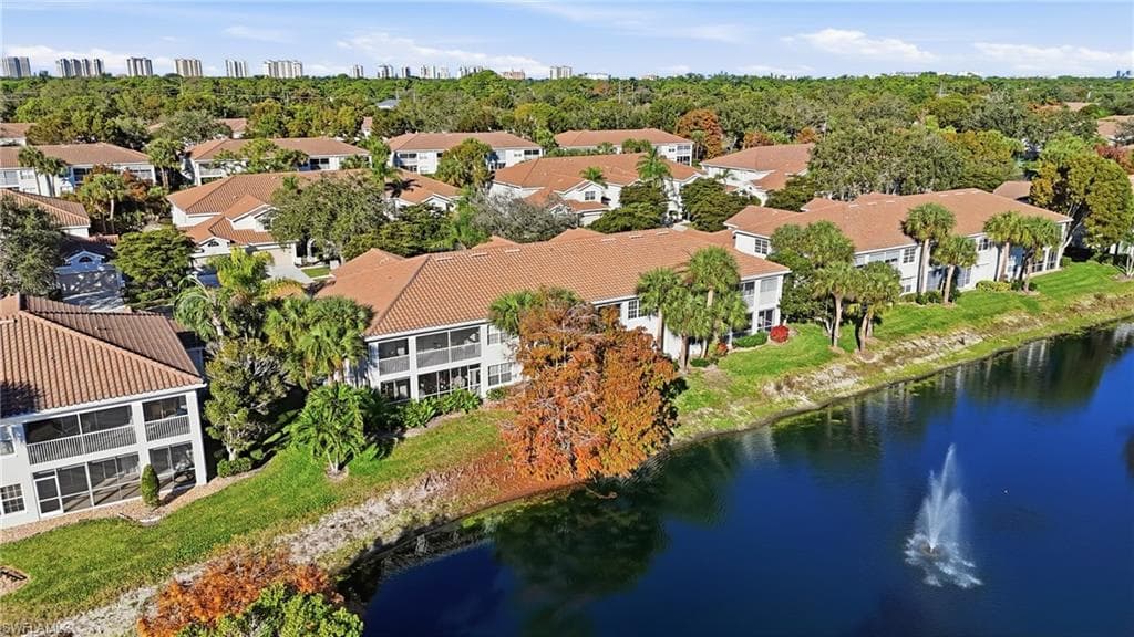 6838 Lantana Bridge RD # 103, NAPLES FL 34109-36